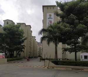  Apartment – Exterior View View at Mantana Kurchi - for Sale
