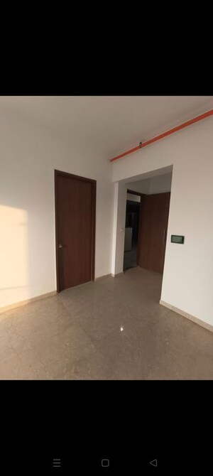 Room in 3 BHK Apartment at Kalpataru Immensa, Kolshet Road – for Sale
