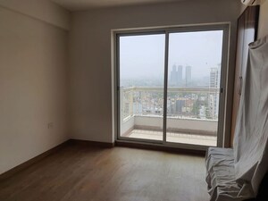 Room in 3 BHK Apartment at Orchid Petals, Sector 49 – for Sale