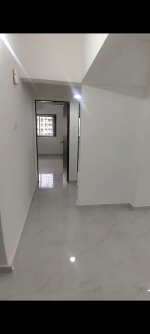 Room in 3 BHK Apartment at Jalvayu Vihar Powai, Powai – for Rent