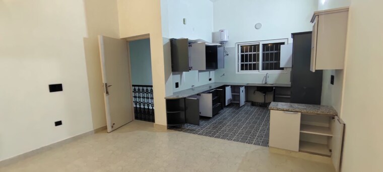 Kitchen, canal road 4 Bedroom 200 Sq.Yd. Independent House In Canal Road Dehradun 10624605