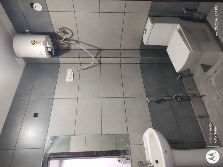 Bathroom, mehrauli 2 Bedroom 800 Sq.Ft. Builder Floor In Mehrauli Delhi 10624635
