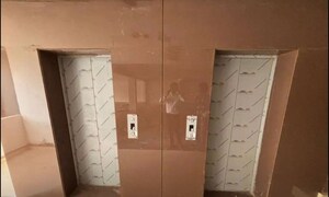 Lift in  Office Space at Naya Toli – for Rent