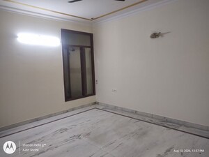 Room in 1 BHK Builder Floor at Mehrauli – for Rent