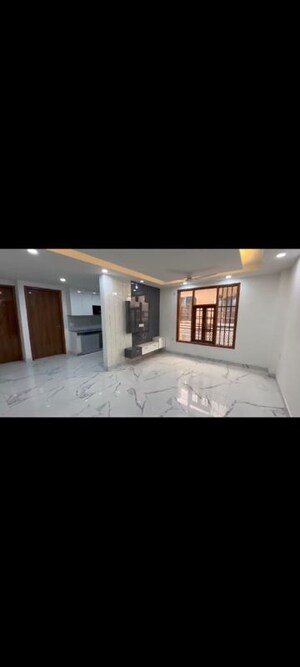 4 BHK Builder Floor For Sale in Mahavir Enclave