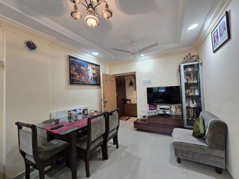 Living Room, andheri west 2 Bedroom 800 Sq.Ft. Apartment In Andheri West Mumbai 10624669