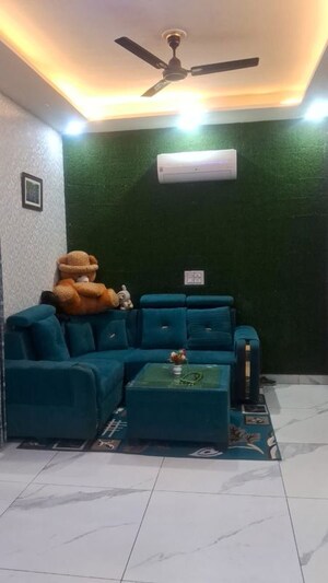 Living Room in 3 BHK Builder Floor at Lake View Complex, Dhakoli – for Rent