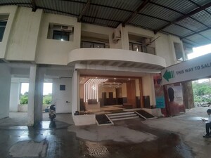 Parking in 2 BHK Apartment at Siddhi Highland Park, Kolshet Road – for Rent