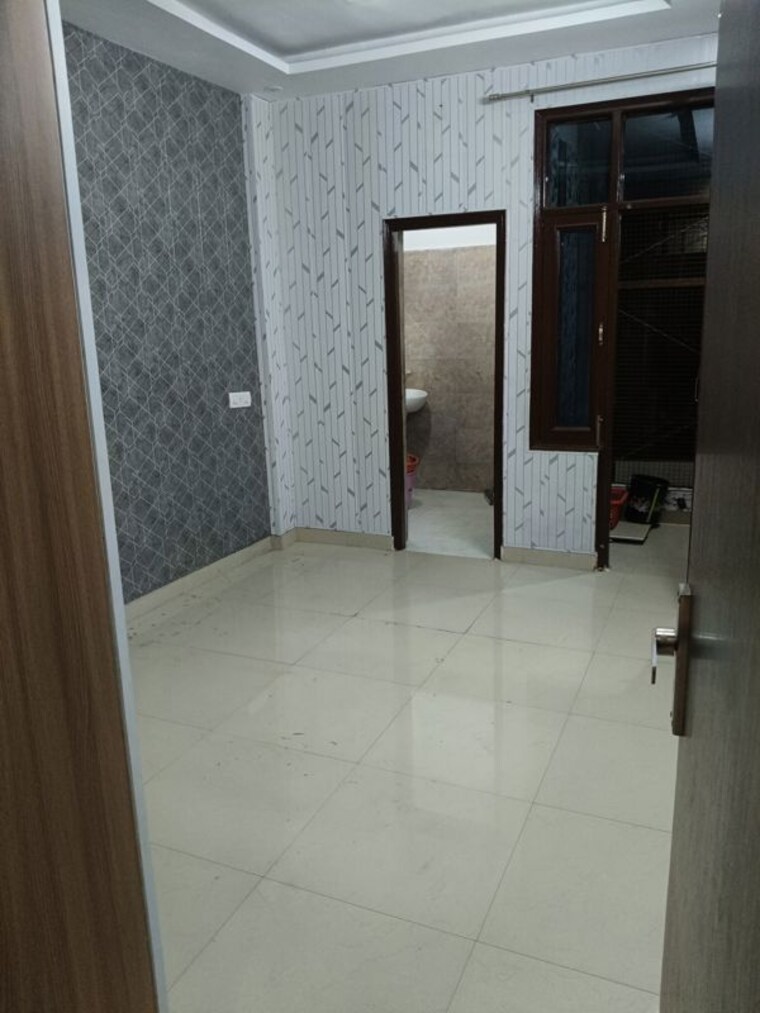 Bathroom, guru-nanak-enclave 3 Bedroom 1100 Sq.Ft. Builder Floor In Dhakoli Zirakpur 10624681