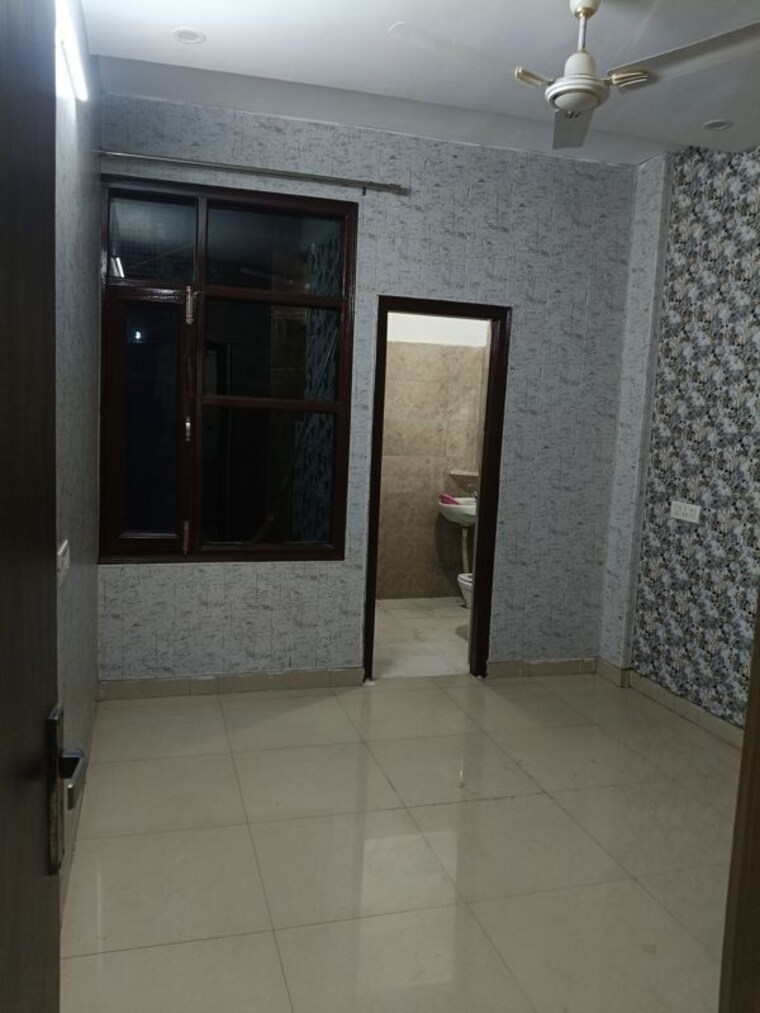 Room, guru-nanak-enclave 3 Bedroom 1100 Sq.Ft. Builder Floor In Dhakoli Zirakpur 10624681