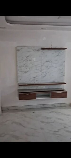 2 BHK Builder Floor For Sale in Mahavir Enclave 1
