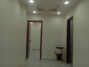 Room in 2 BHK Independent House at Dwarka Mor – for Sale