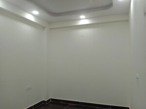Room in 2 BHK Independent House at Dwarka Mor – for Sale