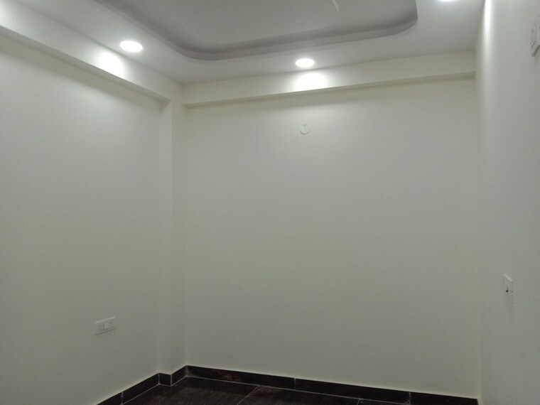 Room, dwarka mor 2 Bedroom 1098 Sq.Ft. Independent House In Dwarka Mor Delhi 10540634
