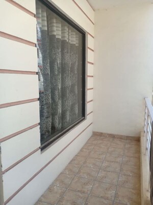 Balcony in 3 BHK Builder Floor at Lake View Complex, Dhakoli – for Rent