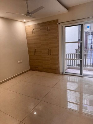 Room in 3 BHK Builder Floor at Prem Satyam Swastik Apartment, Patiala Road – for Rent
