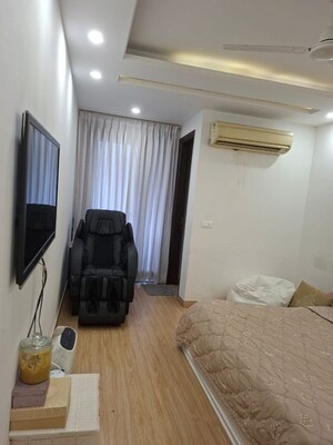 Room in 3 BHK Builder Floor at Shivalik Colony – for Sale
