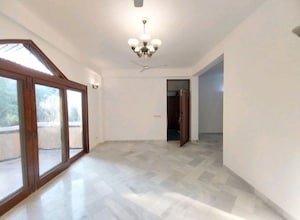 3 BHK Builder Floor For Rent in Vasant Vihar