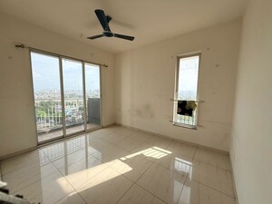 2 BHK Apartment For Rent in Mahindra Antheia, Pimpri