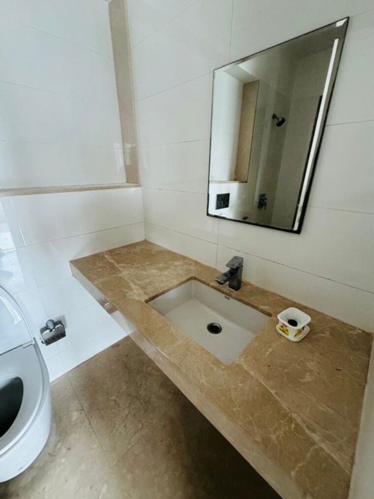 Bathroom, subhash nagar 2 Bedroom 1100 Sq.Ft. Apartment In Subhash Nagar Mumbai 10624859