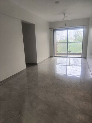 Room in 3 BHK Apartment at RNA Continental, Chembur – for Rent