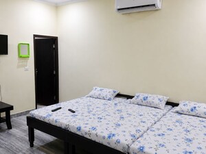 Bedroom in  Pg at Imt Manesar – for Rent