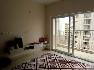 Bedroom in 2 BHK Apartment at Prestige Green Gables, Panathur – for Rent