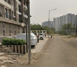  Shop For Rent in New Althan