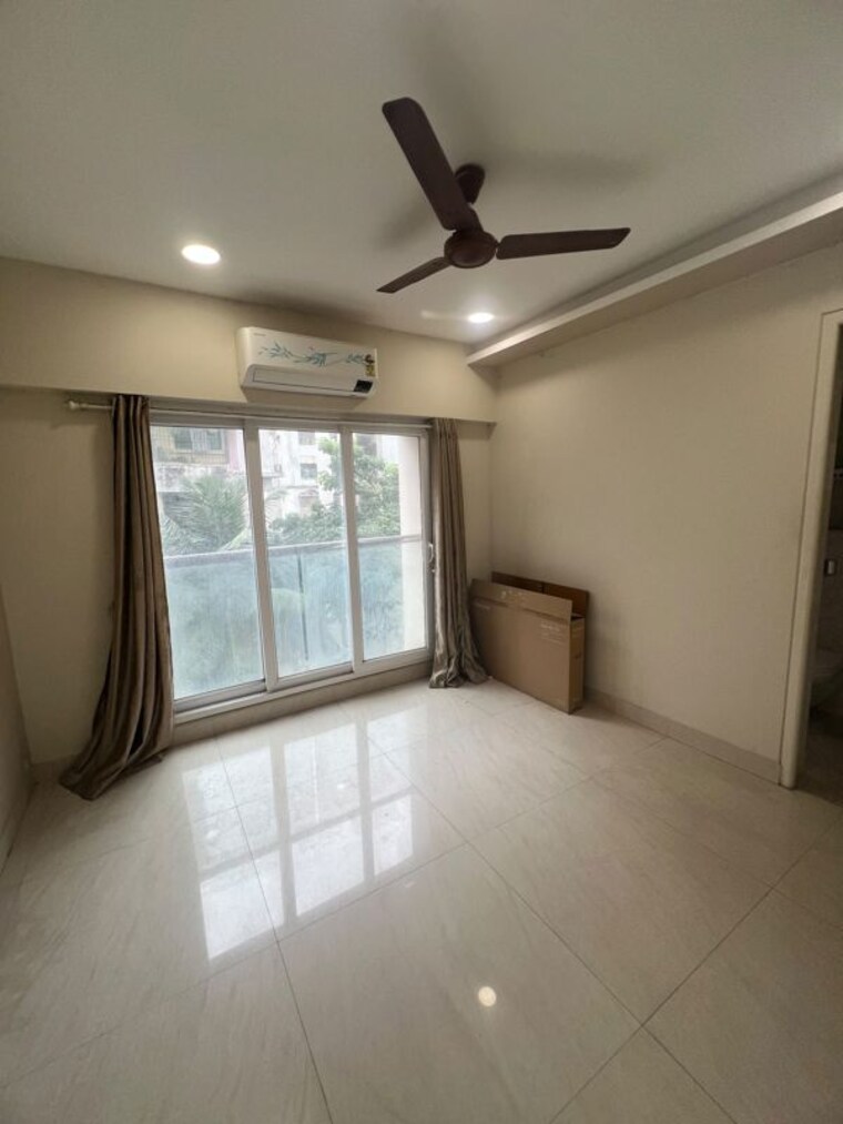 Room, roha-vatika 1 Bedroom 450 Sq.Ft. Apartment In Kurla East Mumbai 10624964