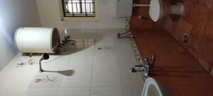 Bathroom in 2 BHK Builder Floor at Hsr Layout Sector 2 – for Rent