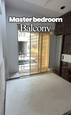 Room in 1 BHK Apartment at Chembur Residency, Chembur – for Sale