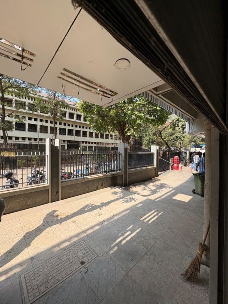Exterior View, goregaon east Commercial Shop 250 Sq.Ft. In Goregaon East Mumbai 10624996