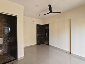 1 BHK Apartment For Sale in Haware Dahlia, Kasarvadavali