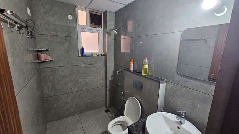 Bathroom, allwin-el-spazia 3 Bedroom 1638 Sq.Ft. Apartment In Sanauli Zirakpur 10625025