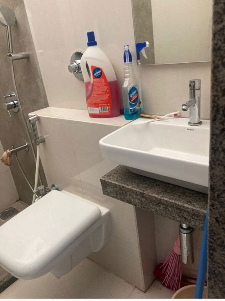 Bathroom, rag-megh-malhar 2 Bedroom 725 Sq.Ft. Apartment In Goregaon East Mumbai 10625028