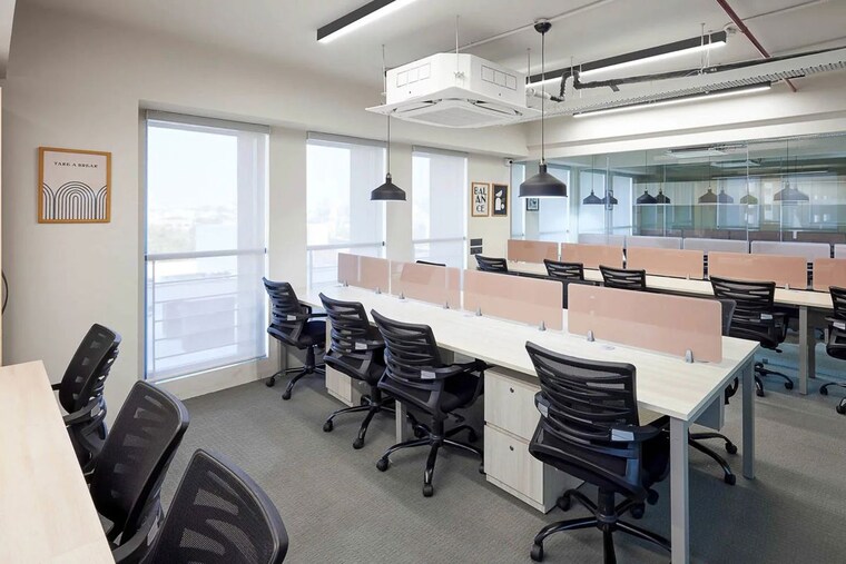 Team Area, senapati bapat road Commercial Office Space 3500 Sq.Ft. In Senapati Bapat Road Pune 10625038