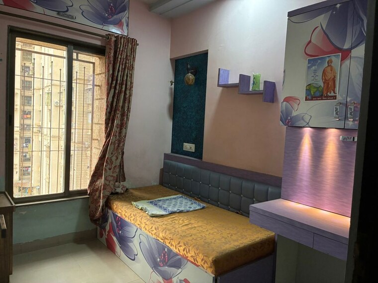 Living Room, madhav-palacia 1.5 Bedroom 611 Sq.Ft. Apartment In Ghodbunder Road Thane 10625047