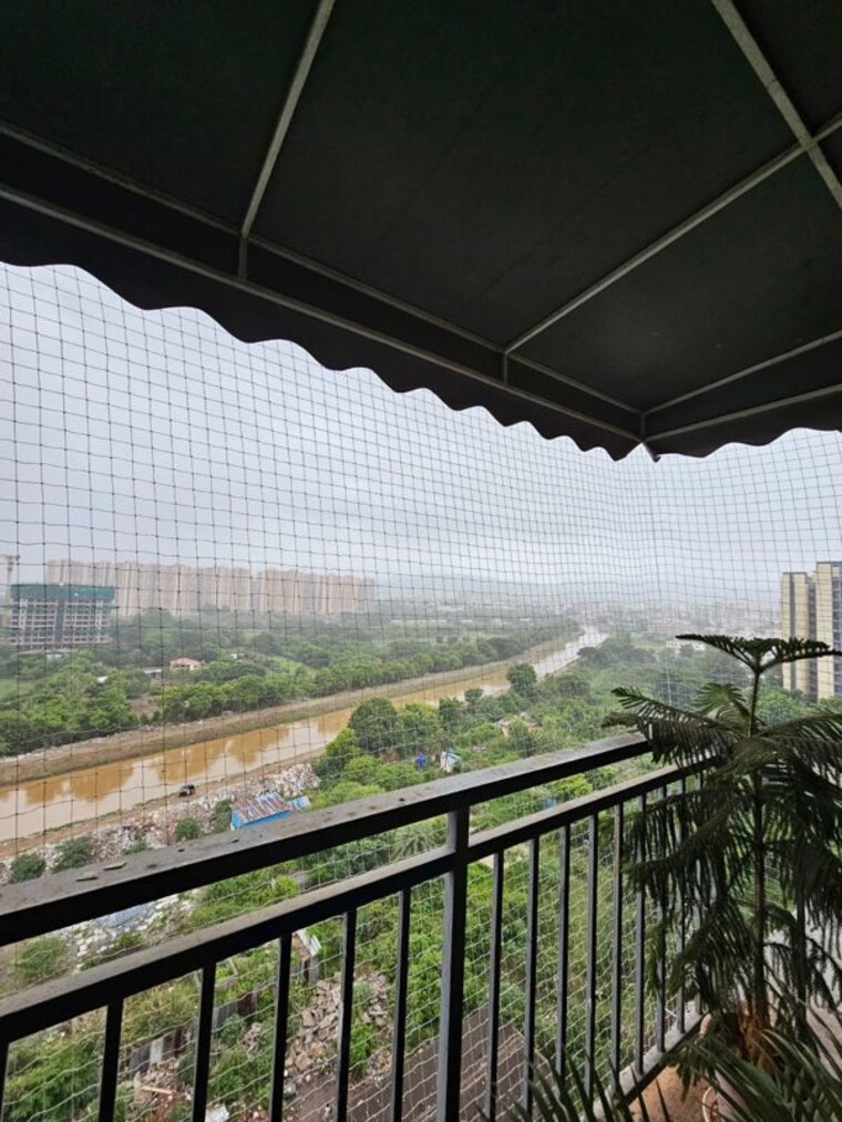 Balcony, kumar-park-infinia 2 Bedroom 750 Sq.Ft. Apartment In Fursungi Pune 10625078