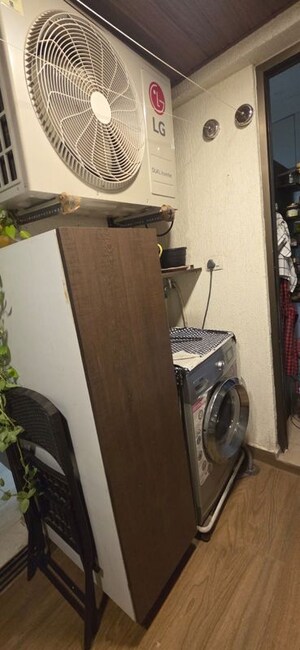 Team Area in 2 BHK Apartment at Mahindra Vicino, Andheri East – for Rent