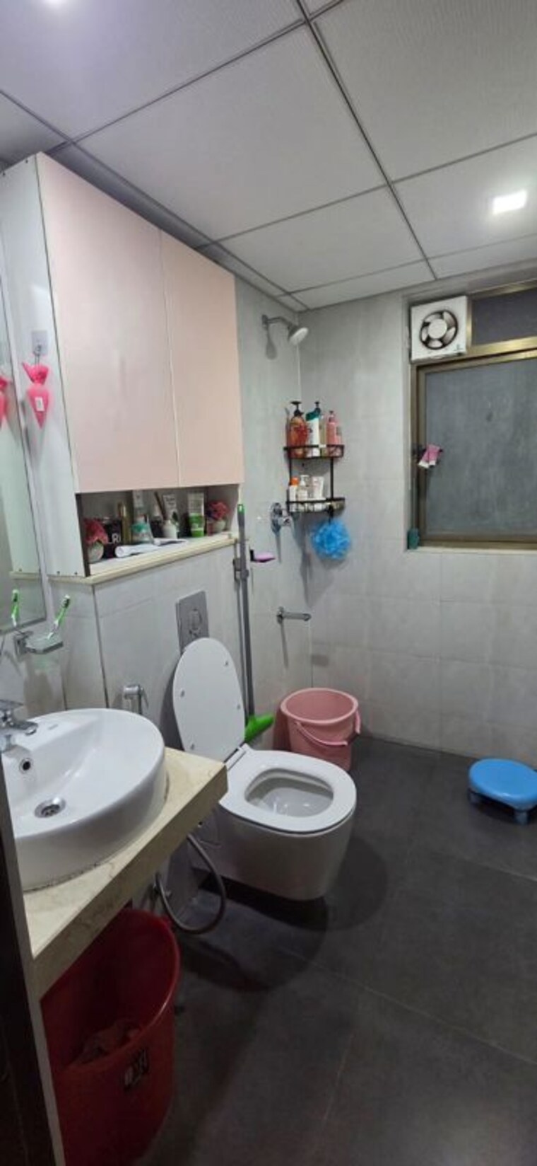 Bathroom, mahindra-vicino 2 Bedroom 850 Sq.Ft. Apartment In Andheri East Mumbai 10625060