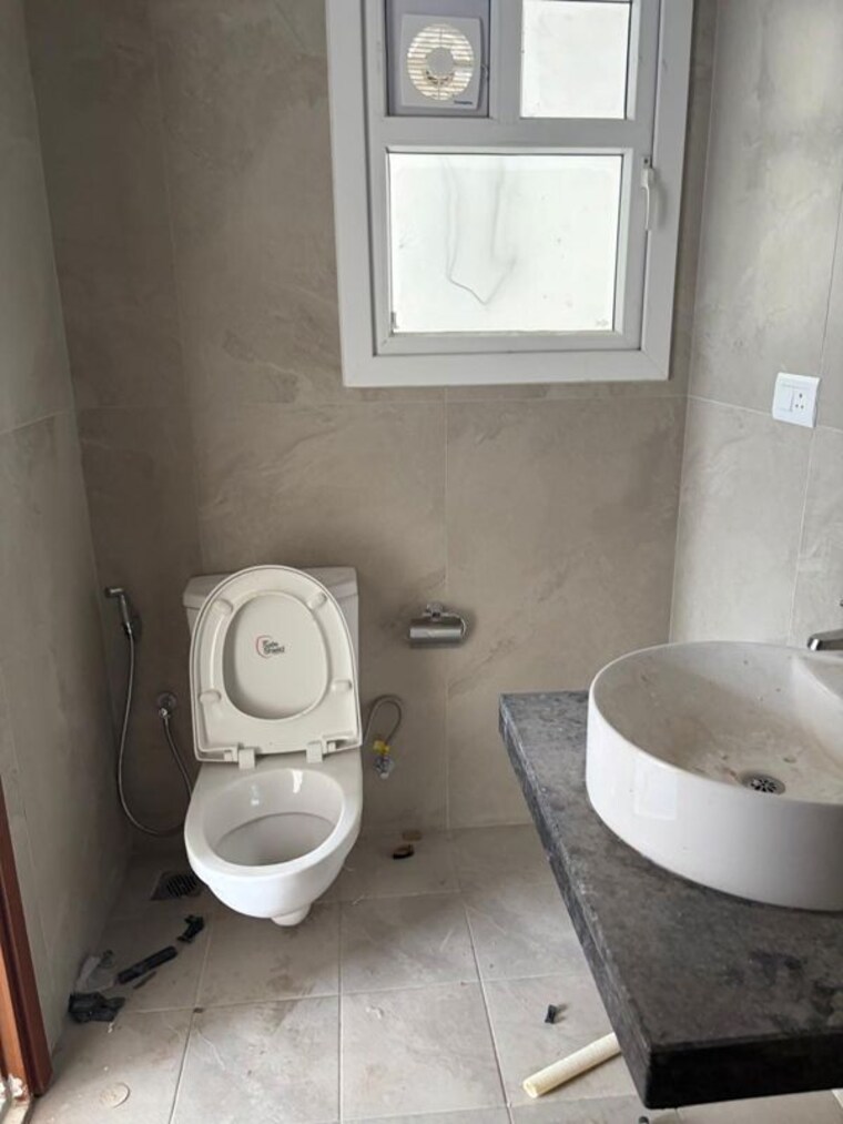 Bathroom, prestige-beverly-hills 3 Bedroom 2120 Sq.Ft. Apartment In Kokapet Hyderabad 10625063
