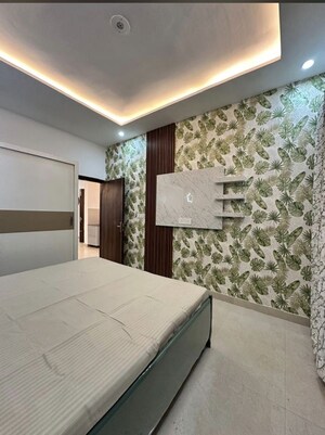 Bedroom in 2 BHK Builder Floor at Manimajra – for Rent