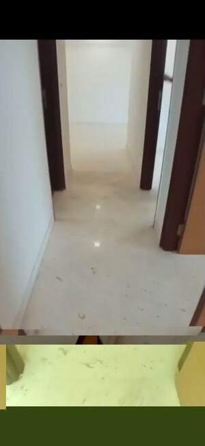 Room in 2.5 BHK Apartment at Ekta Tripolis, Goregaon West – for Rent