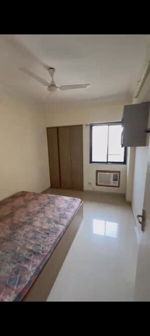 Room in 2 BHK Apartment at Puranik City, Kasarvadavali – for Rent