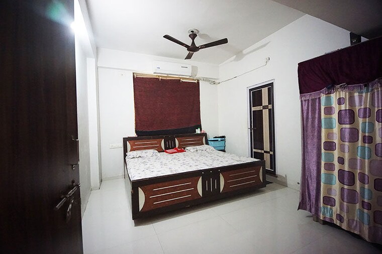 Bedroom, nikol 3 Bedroom 200 Sq.Yd. Apartment In Nikol Ahmedabad 10625180