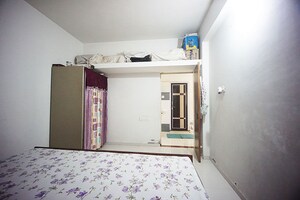 Room in 3 BHK Apartment at Nikol – for Sale
