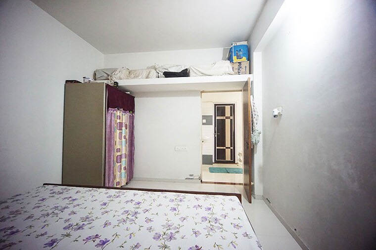 Room, nikol 3 Bedroom 200 Sq.Yd. Apartment In Nikol Ahmedabad 10625180