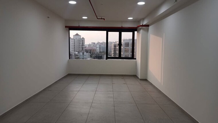 Room, bhoomi-9-business-bay Commercial Office Space 440 Sq.Ft. In Malad West Mumbai 10625194