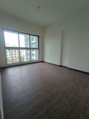 Room in 3 BHK Apartment at Raj Infinia, Malad West – for Rent
