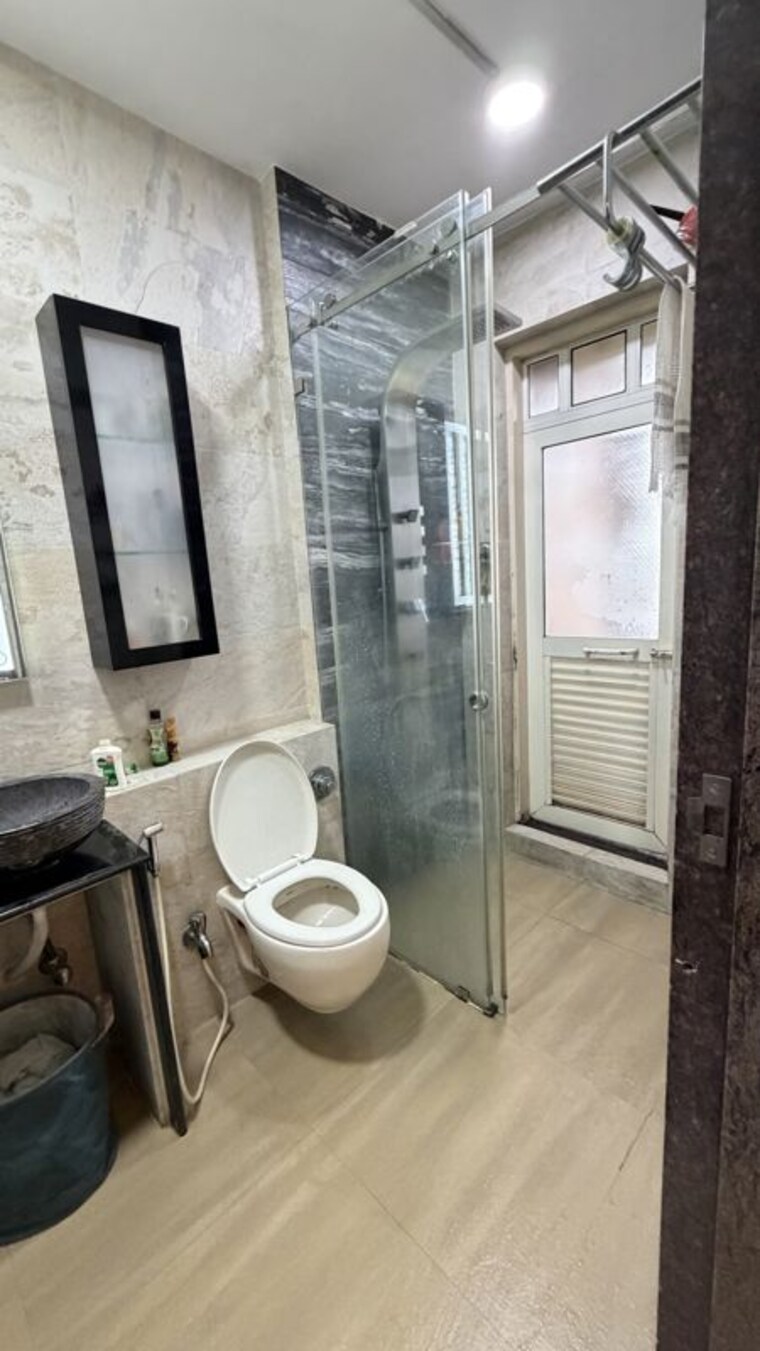 Bathroom, raheja-interface-heights 2 Bedroom 700 Sq.Ft. Apartment In Malad West Mumbai 10625162